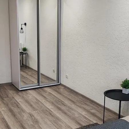 Apartment затишна *